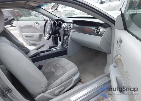 2007 Ford Mustang Gt Deluxe/Gt Premium from USA, damaged, VIN 1ZVFT82H475325702